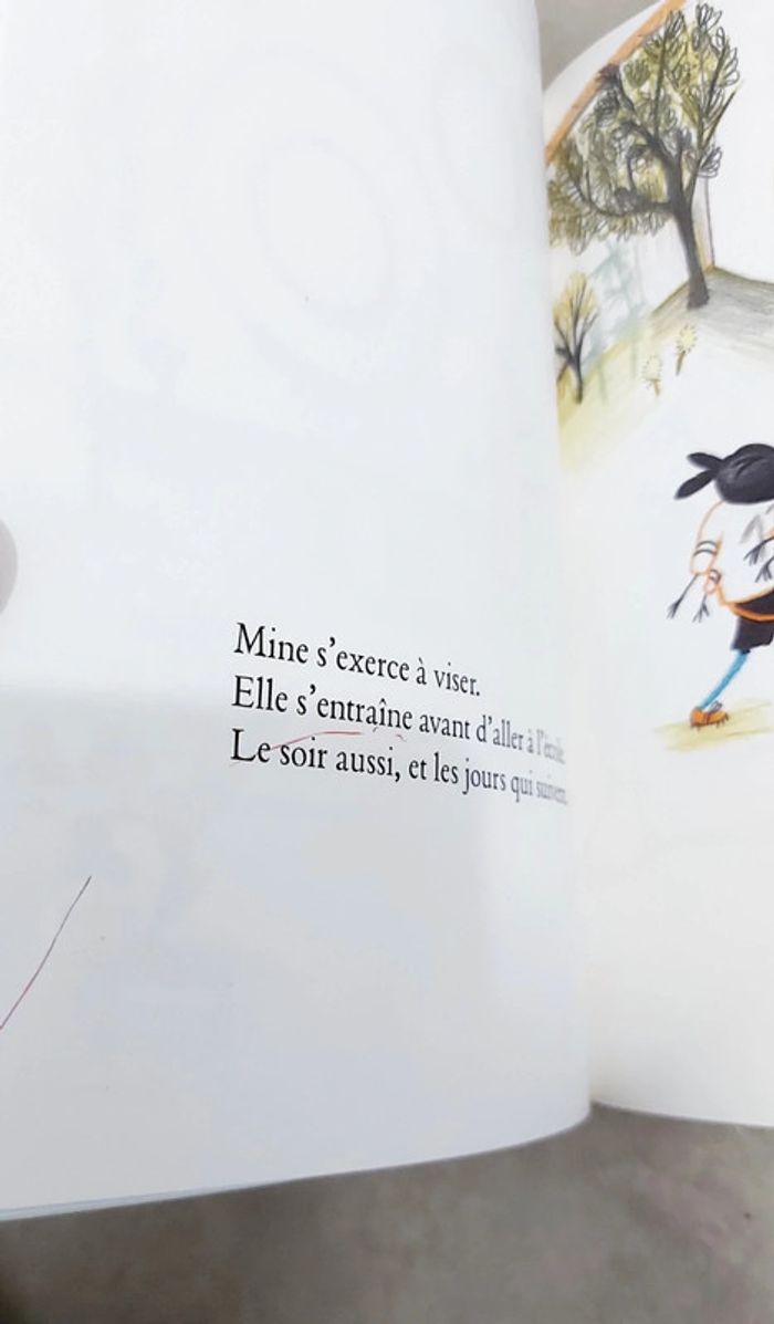 🌺 Livre (école des loisirs) : Poka & Mine le football - photo numéro 5