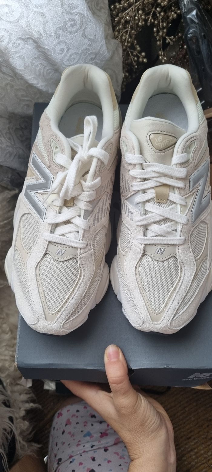 New balance 9060 t 42.5 100% Authentique - photo numéro 4