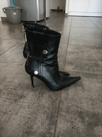 Superbes bottines cuir véritable