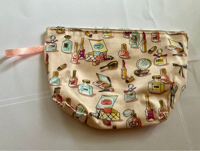 Trousse de toilette - photo numéro 3