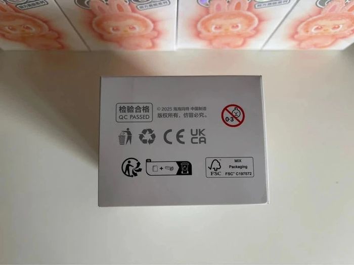 Labubu big into energy – Pop Mart neuf - the monsters - photo numéro 5