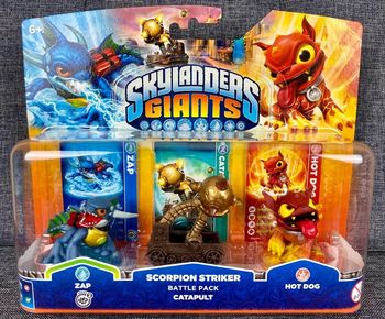Collector Figurines Skylanders : Giants - Zap + Scorpion Striker + Hot Dog NЕUF (prix Amazo: 45eur)