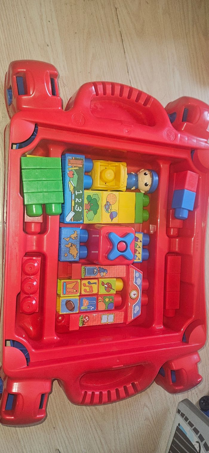 Table megablocks - photo numéro 3