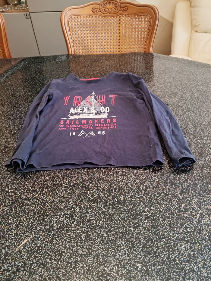 Haut de pyjama Vertbaudet 8 ans 128 cm.