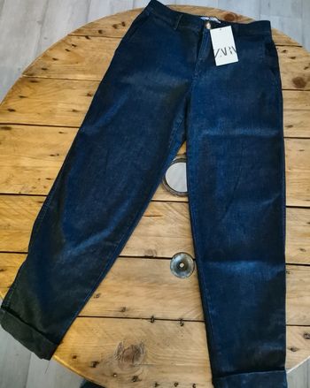 Pantalon.