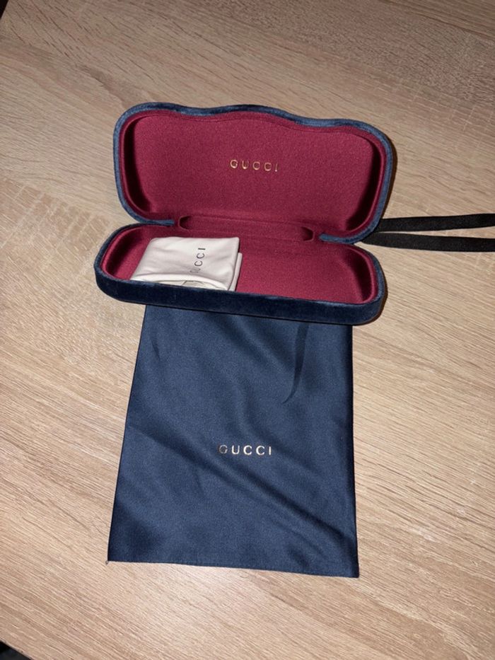Étui à lunettes Gucci