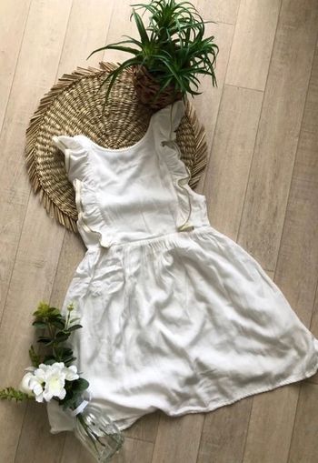 Robe ivoire et doré Kiabi