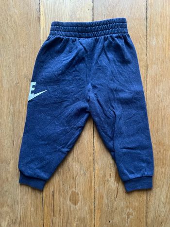 Survêtement Nike 24 mois