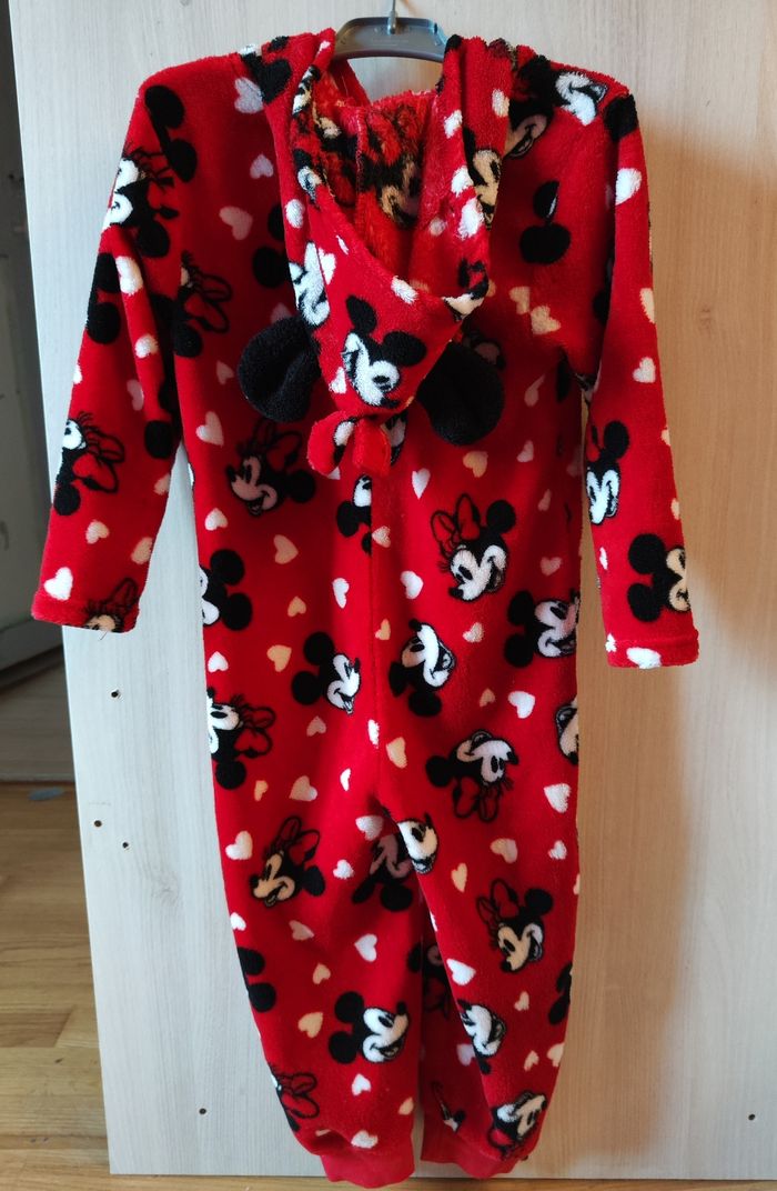 Combinaison pyjama fille Minni avec oreille🐞Mouse Disney  Polaire 5 ans envoye aujourd'hui ou demain - photo numéro 7