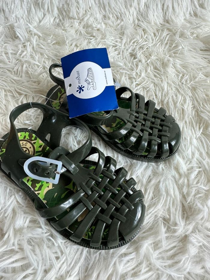 Paire de sandales méduse vertes taille 23 - photo numéro 2