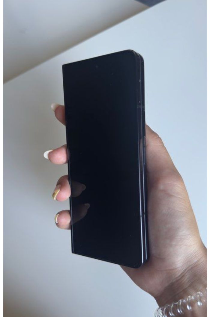 Samsung galaxy Z Fold 5 - photo numéro 2