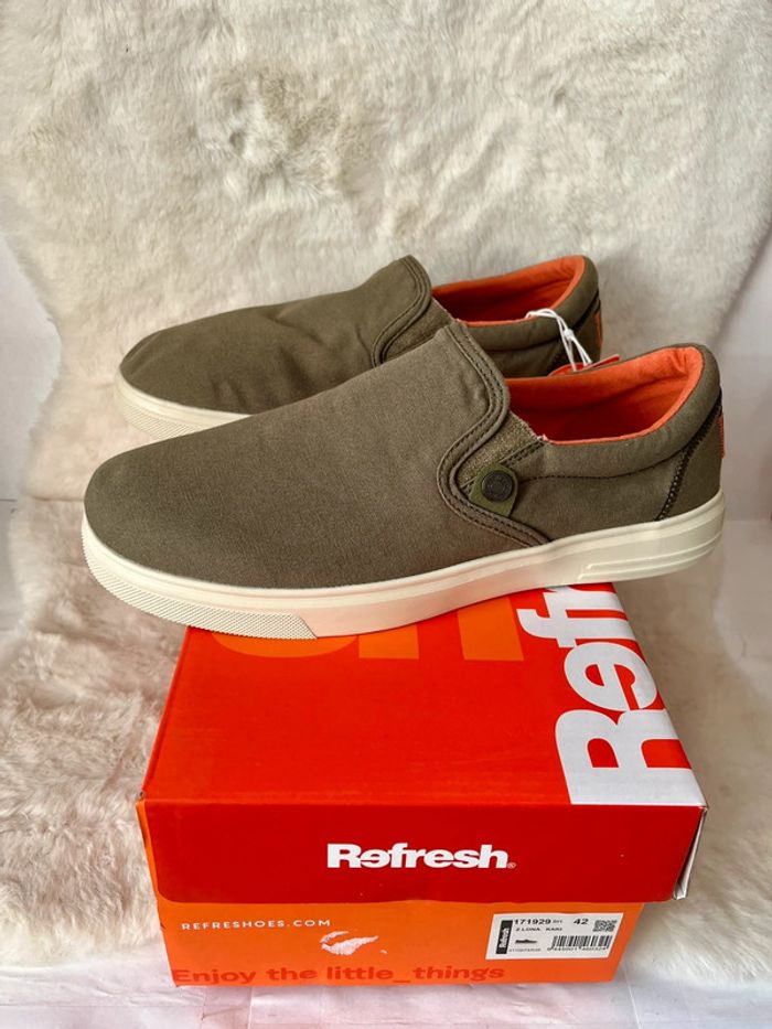 Baskets kaki et corail refresh pointure 42