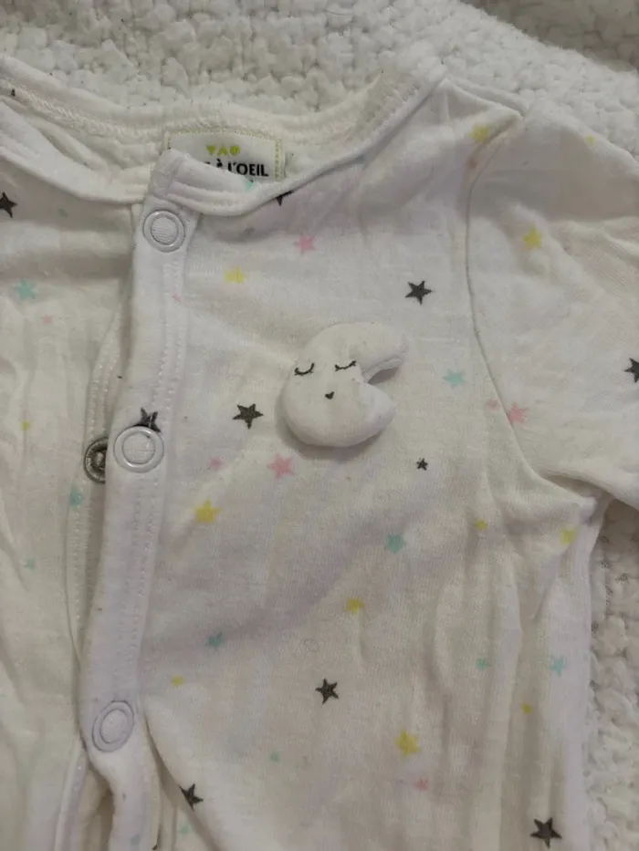 Pyjama fin tape à l’œil 1 mois - photo numéro 2