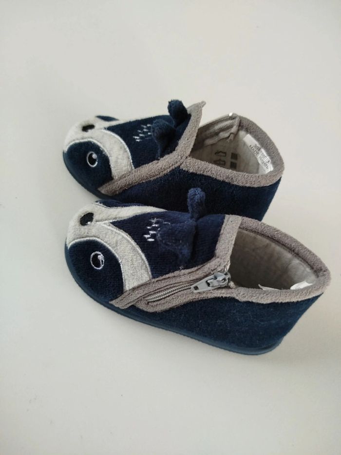 Chaussons taille 20 - photo numéro 2