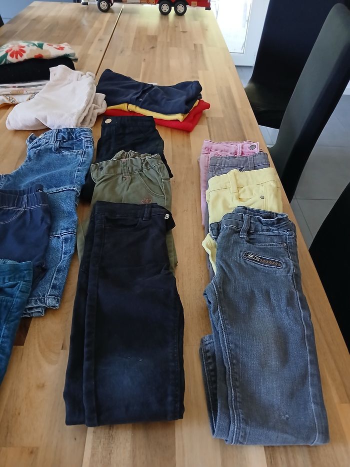 Lot 34 vêtements fille 3 ans - photo numéro 10