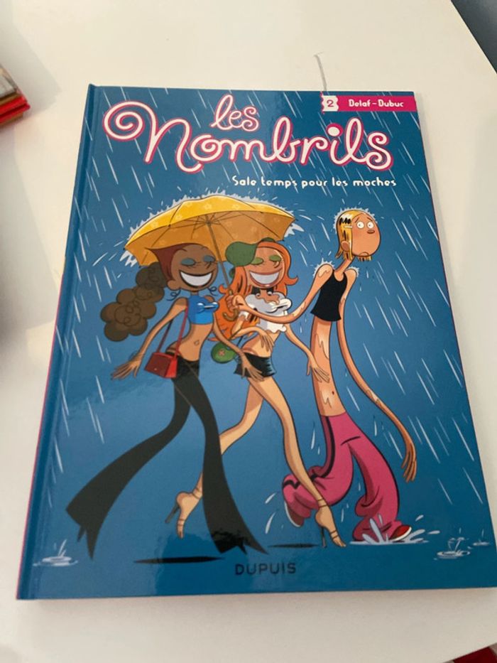Lot de 5 livres bd les nombrils - photo numéro 5