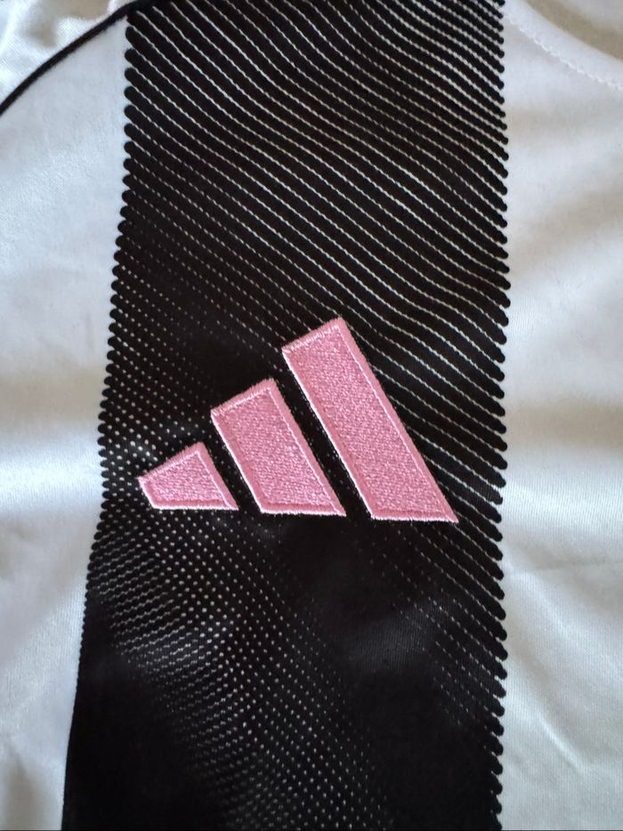Maillot Juventus 2025/2026 - Taille L - photo numéro 4