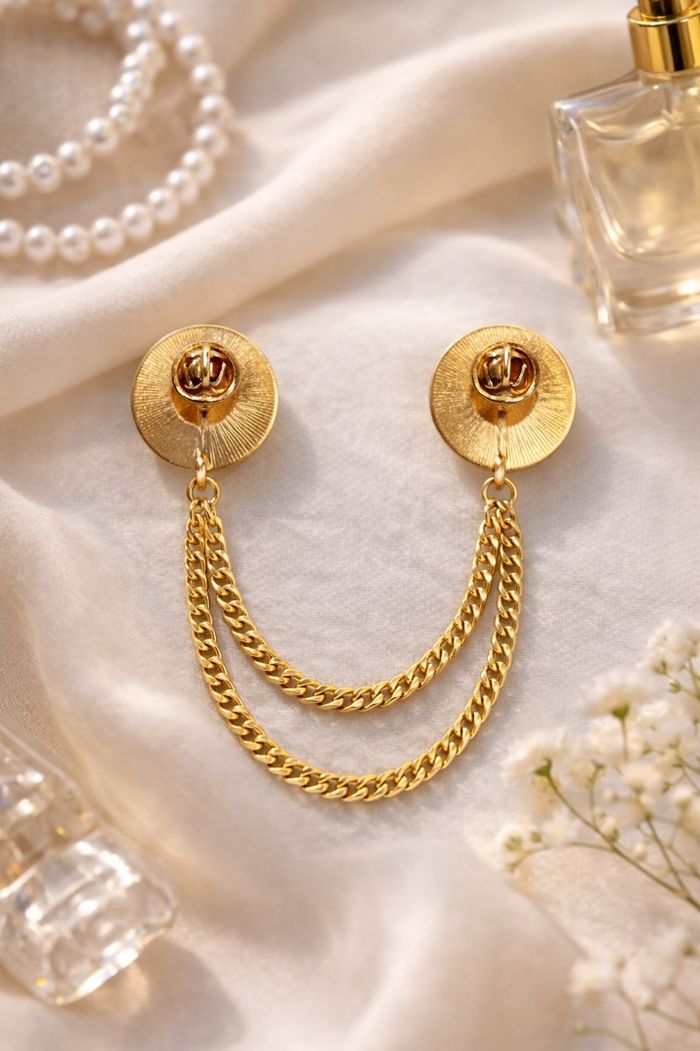 Broche double chaîne dorée tête de lion marque L Embroché 💎 - photo numéro 3