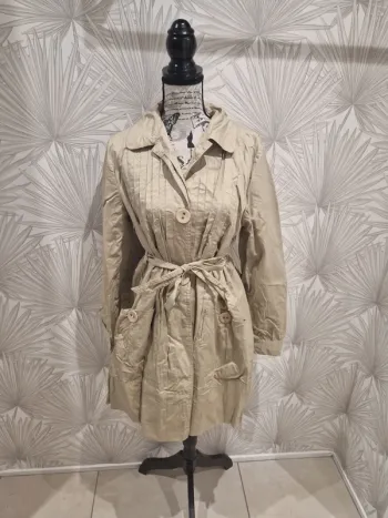 Jolie veste trench chic taille 42