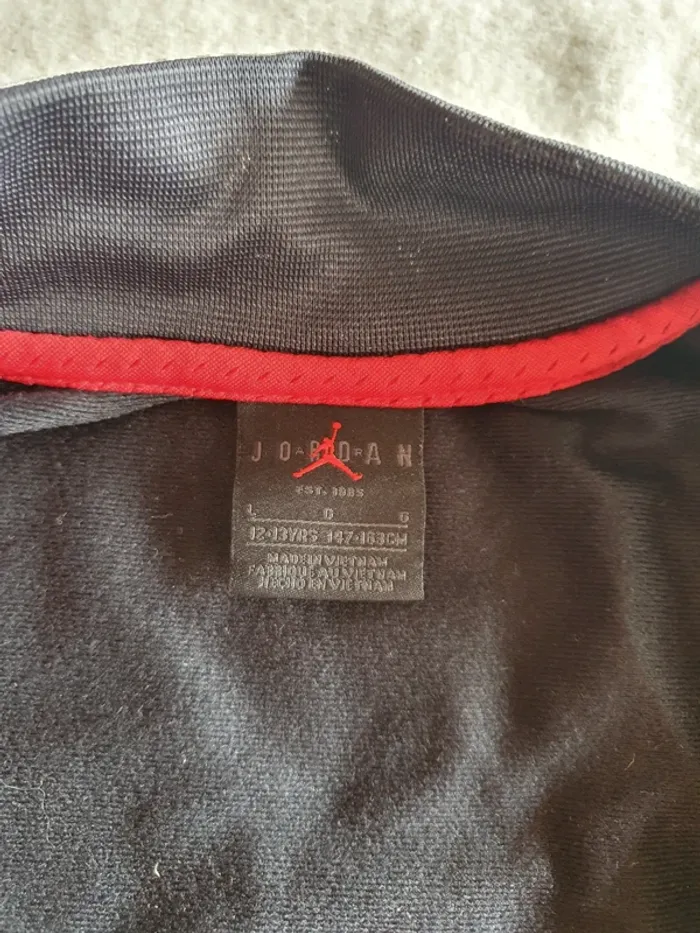 Veste Jordan 12/13 ans - photo numéro 3