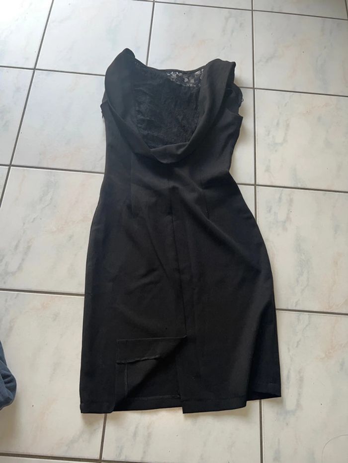 Robe simple noir - photo numéro 2
