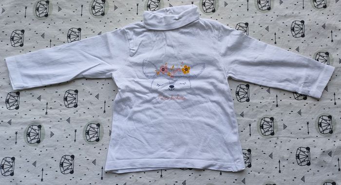 Pull col roulé taille 12 mois