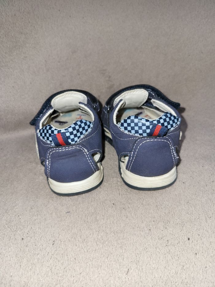 Chaussures sandales garcon 24 - photo numéro 4