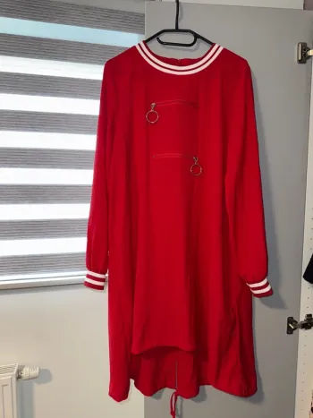 Tunique  rouge taille 42