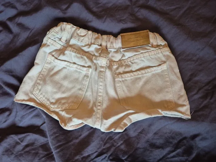 Short en jean Zara 6ans - photo numéro 3