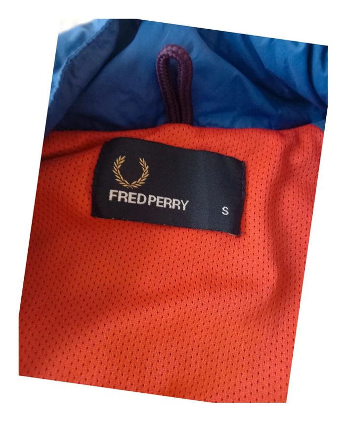 Veste imperméable avec capuche Fred Perry - photo numéro 10