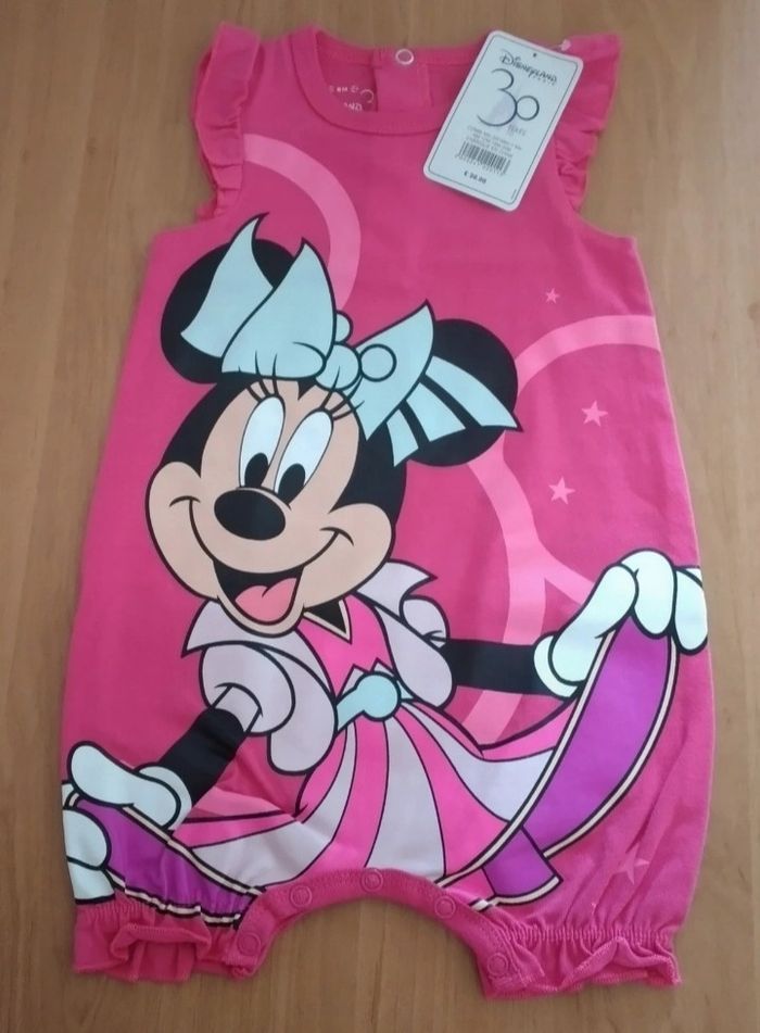 Combicourt Neuf avec étiquette 6 mois fille Disney