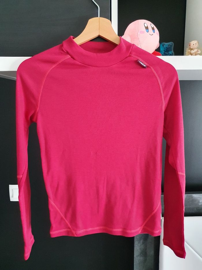 Pull bordeaux chaud ski neige