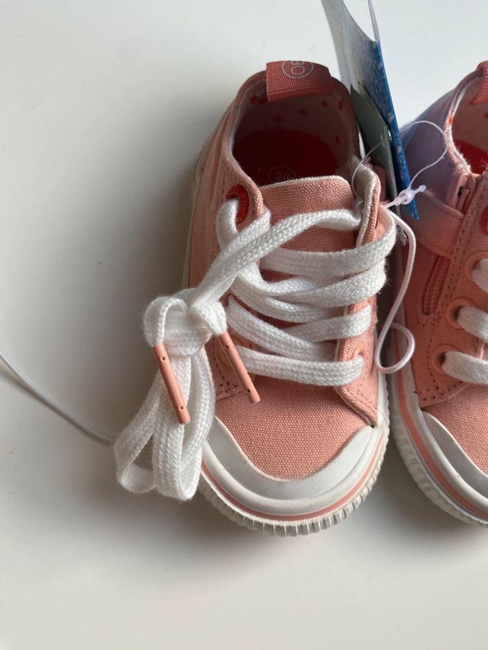Baskets chaussures tennis Obaibi pointure 20 Neuves - photo numéro 6