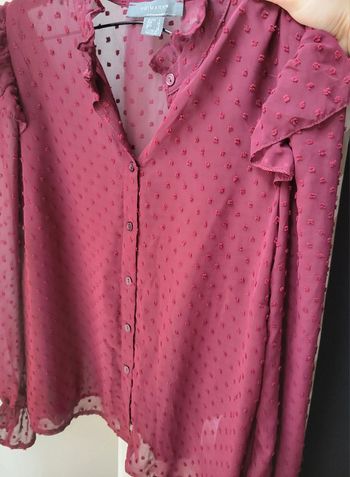 Chemise à pois bordeaux