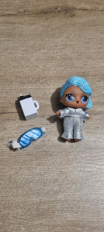 Mini poupée LOL Surprise