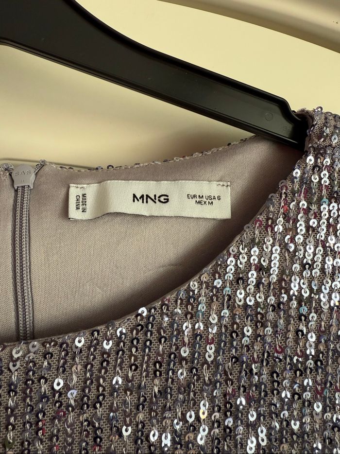 robe à paillettes - photo numéro 2