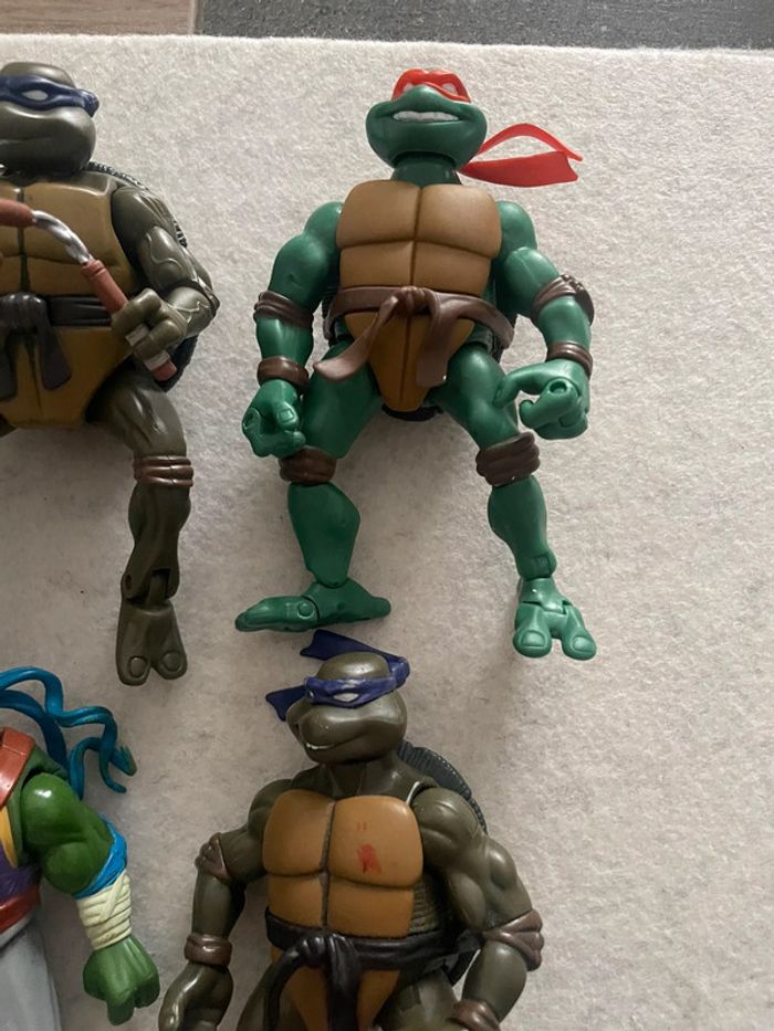 Lot 5 Figurines Tortues Ninja - photo numéro 3