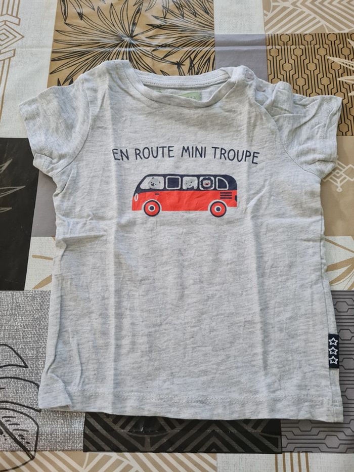 Tee shirt gris