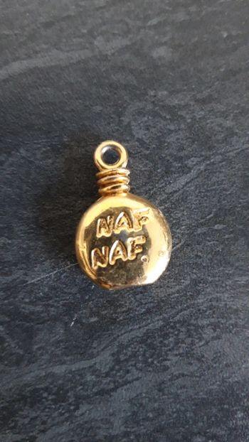 Pendentif Naf Naf
