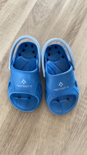 Claquette de plage taille 24-25