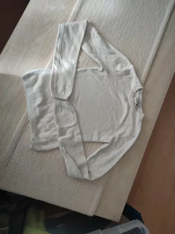 Pull blanc Jennyfer 14 ans