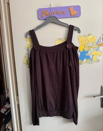Tee shirt épais marron à épaules découvertes style y2k, taille unique 
