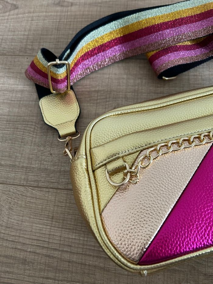 Sac en bandoulière doré et multicolore neuf - photo numéro 5