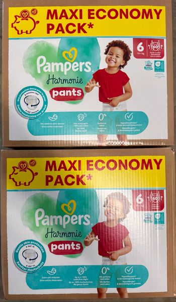 Lot de 2 cartons de couches Pampers Harmonie Pants taille 6 120 couches