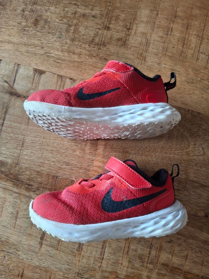 Baskets NIKE - photo numéro 3