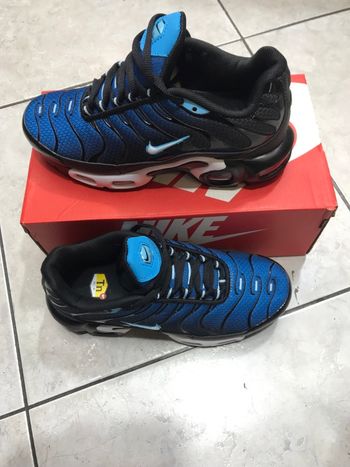 Tn Aquarius bleu  jamais porté taille 44