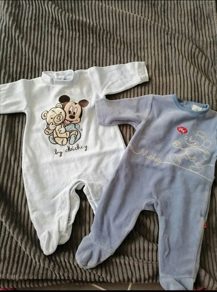 Pyjama - photo numéro 2