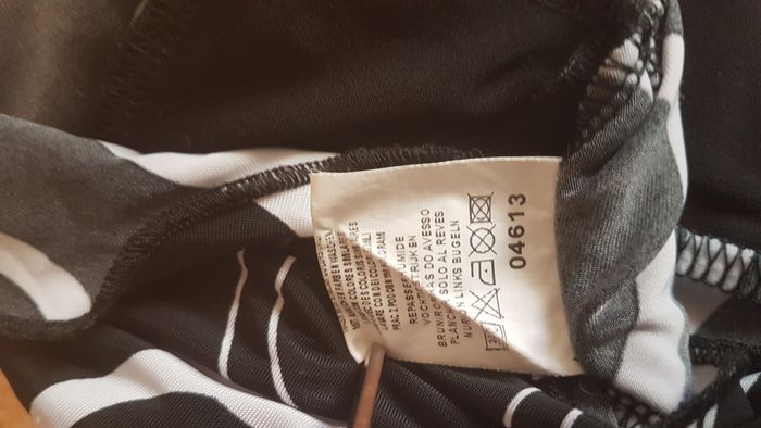 Blouse été femme 42-44 noire et blanche - photo numéro 3