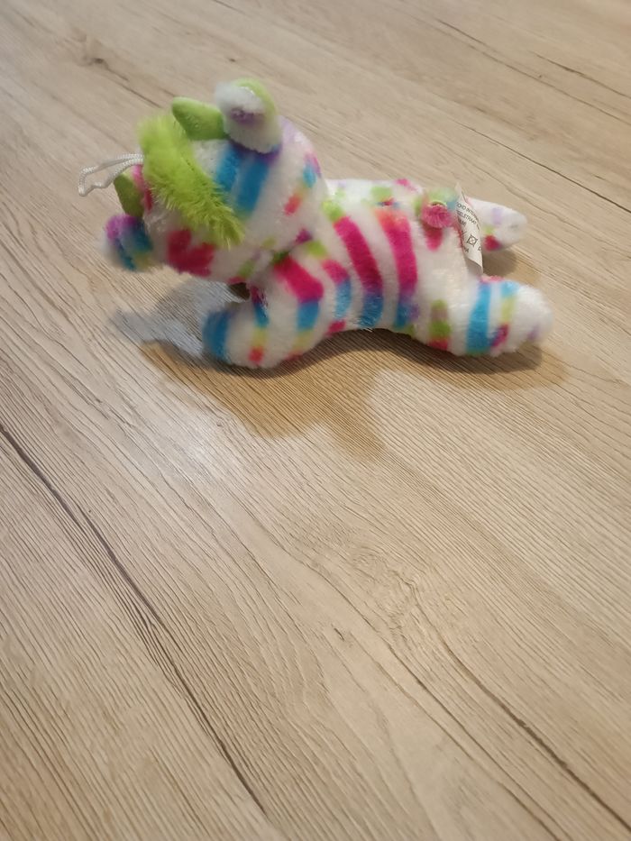 Petite peluche à suspendre ou autre - photo numéro 2