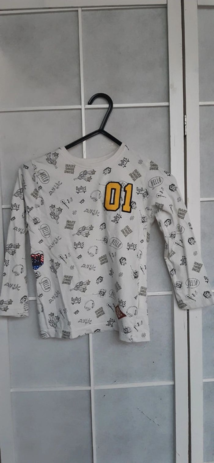 Tee-shirt 4.5ans 110cm manches longues